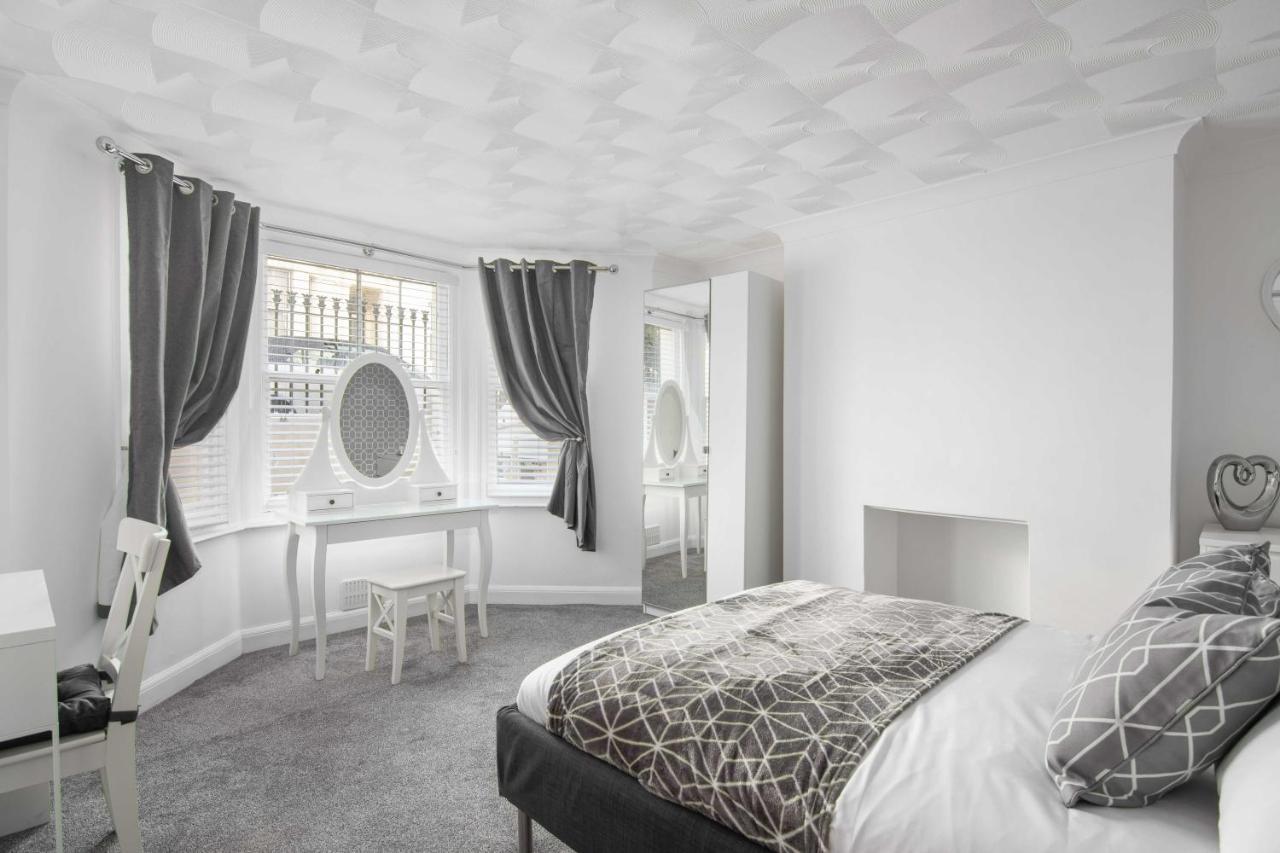 The Roost Group - Stylish Apartments Gravesend Dış mekan fotoğraf